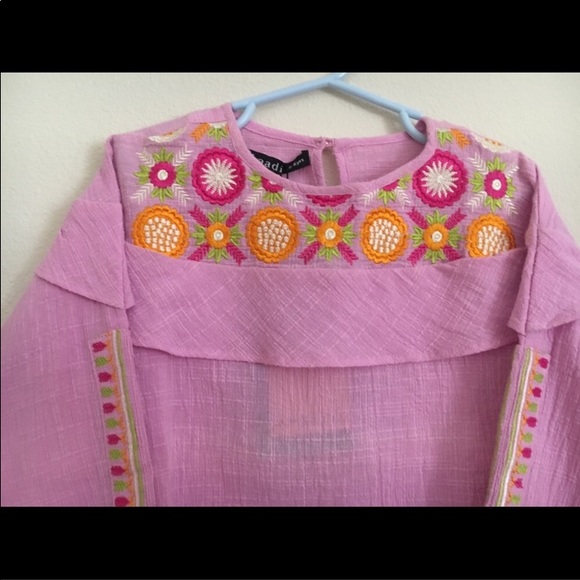 COPY - Embroidered brosha top for baby girl - Picture 5 of 8